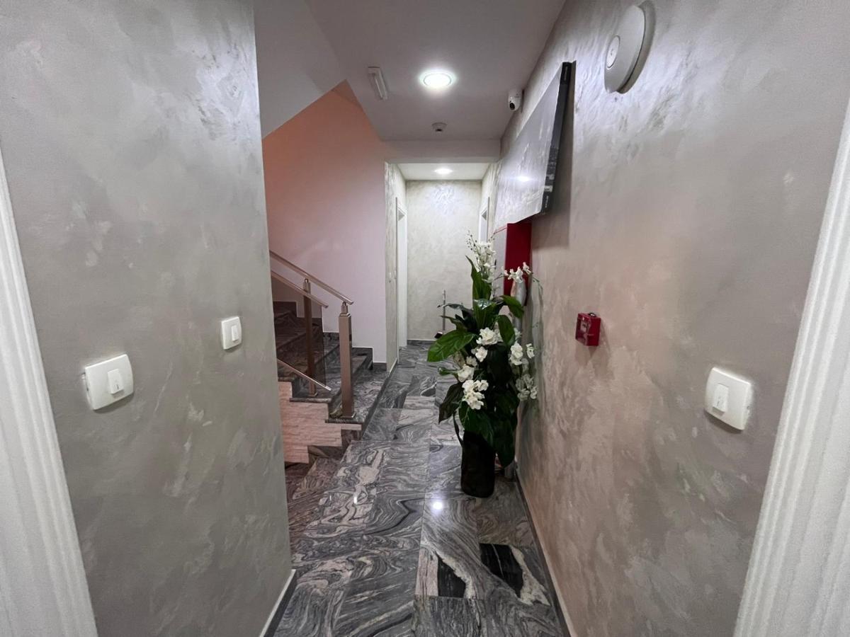 Pearl Apartments Budva Bagian luar foto