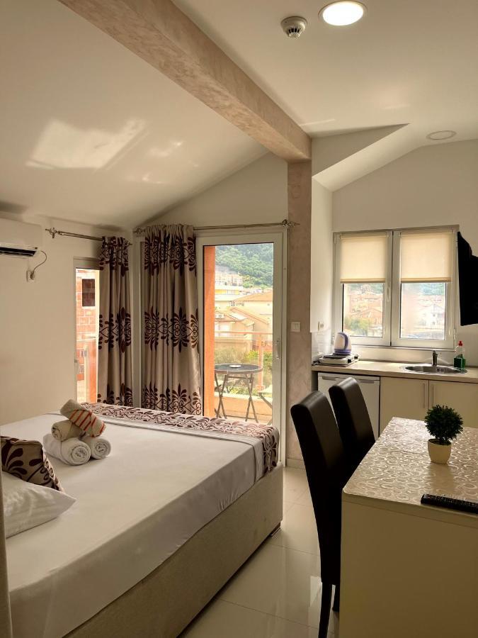 Pearl Apartments Budva Bagian luar foto